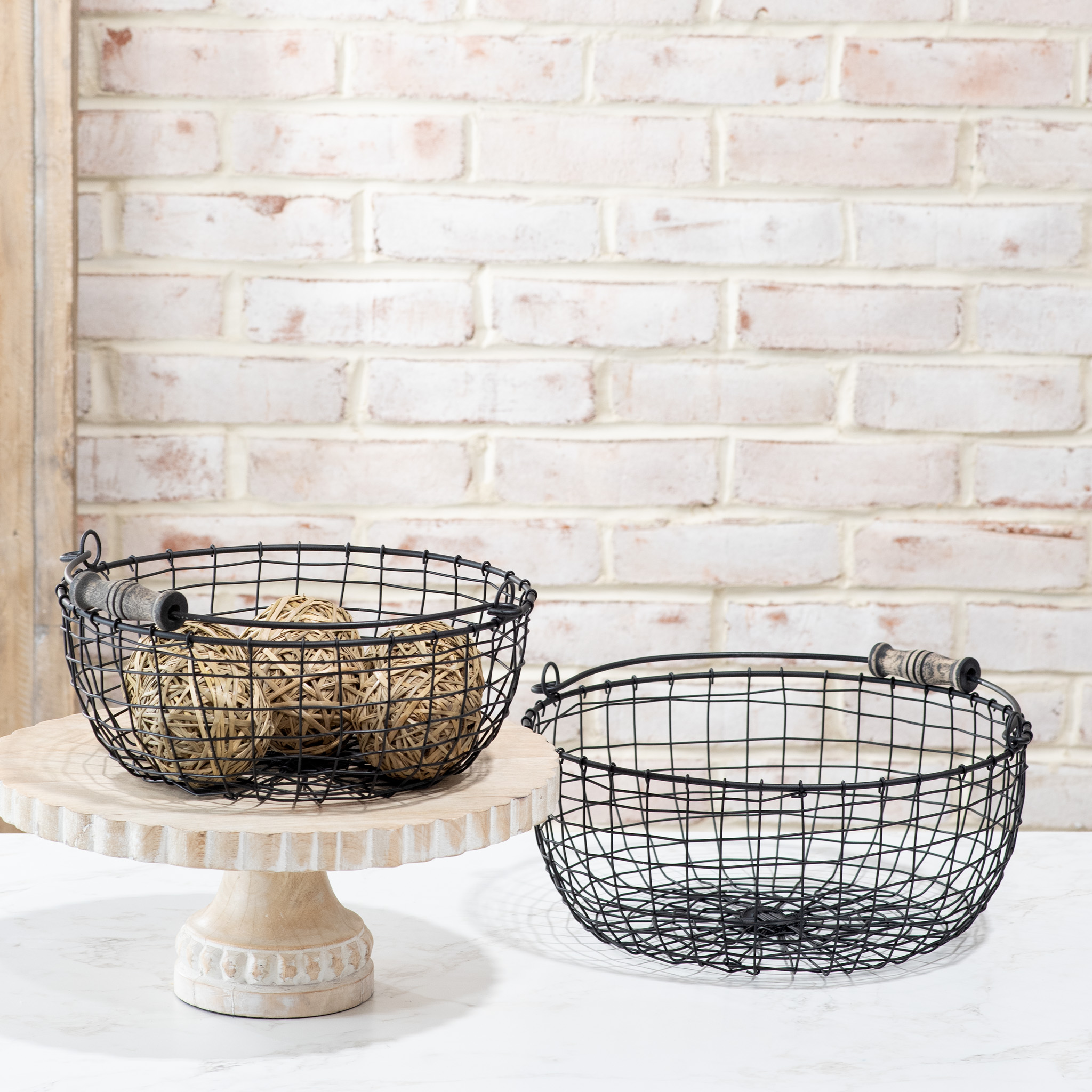 ROUND WIRE BASKETS - SET OF 2
