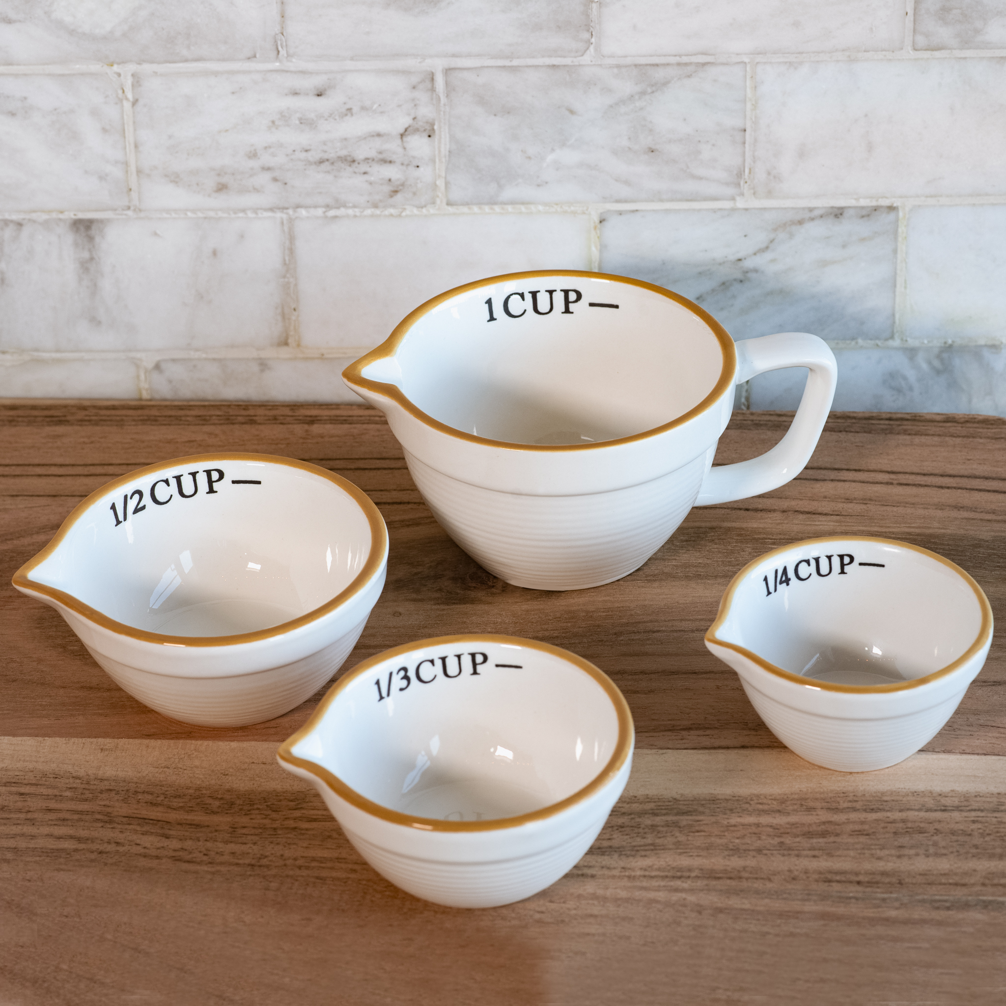 WHITE MEASURING CUPS - SET OF 4