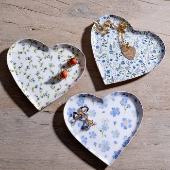 FLOWER HEART TRAYS
