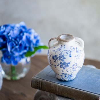 2 HANDLE BLUE HEIRLOOM VASE