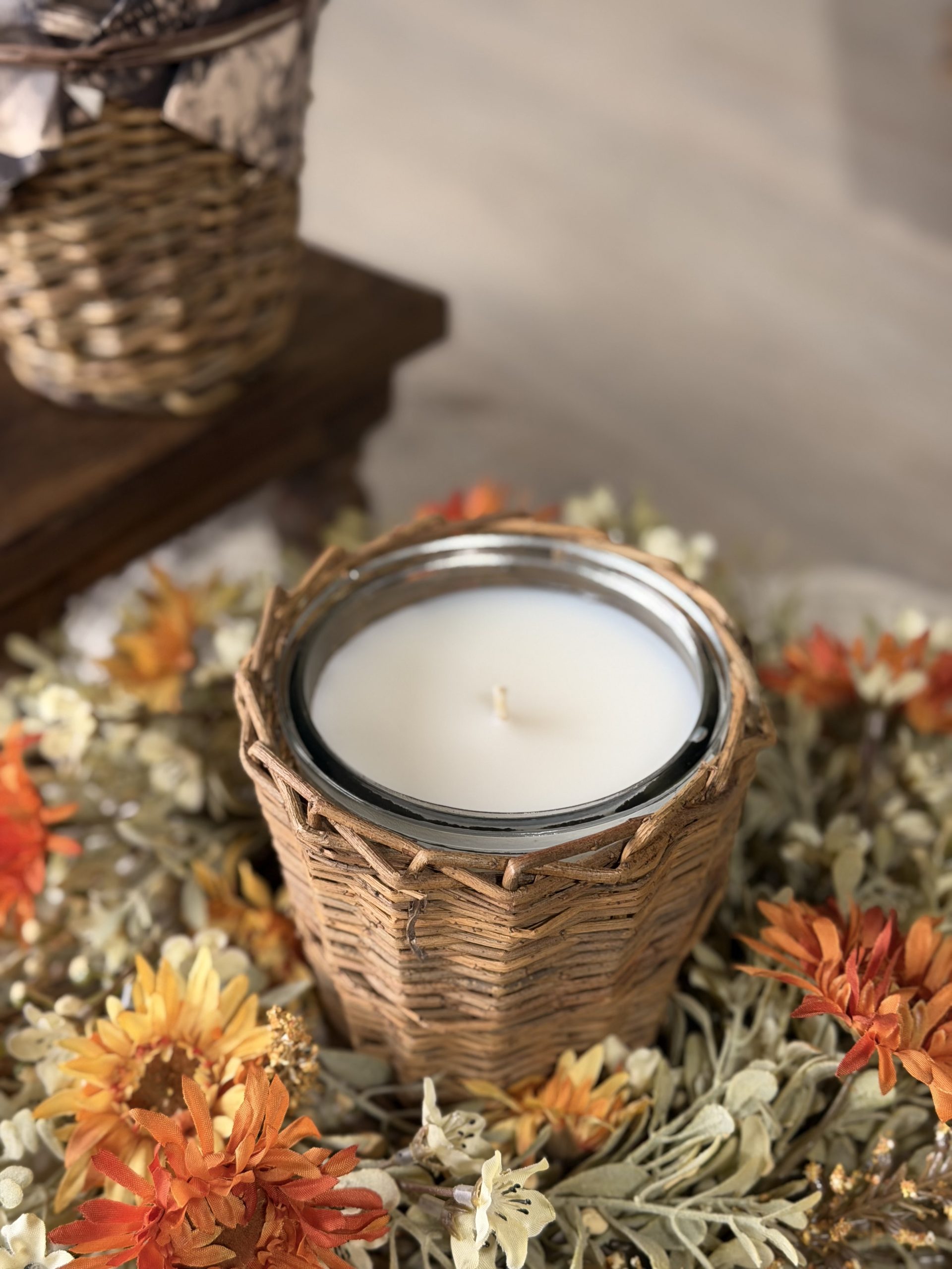 APPLE TART FRENCH WICKER CANDLE