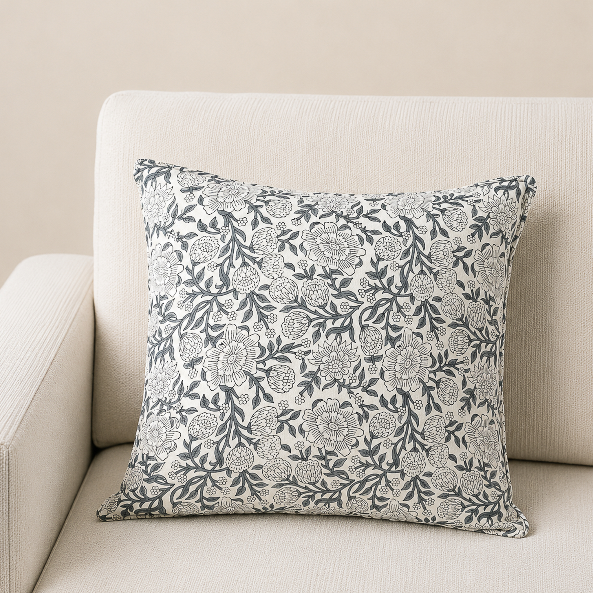 CREAM & DARK SAGE ZINNIA PILLOW