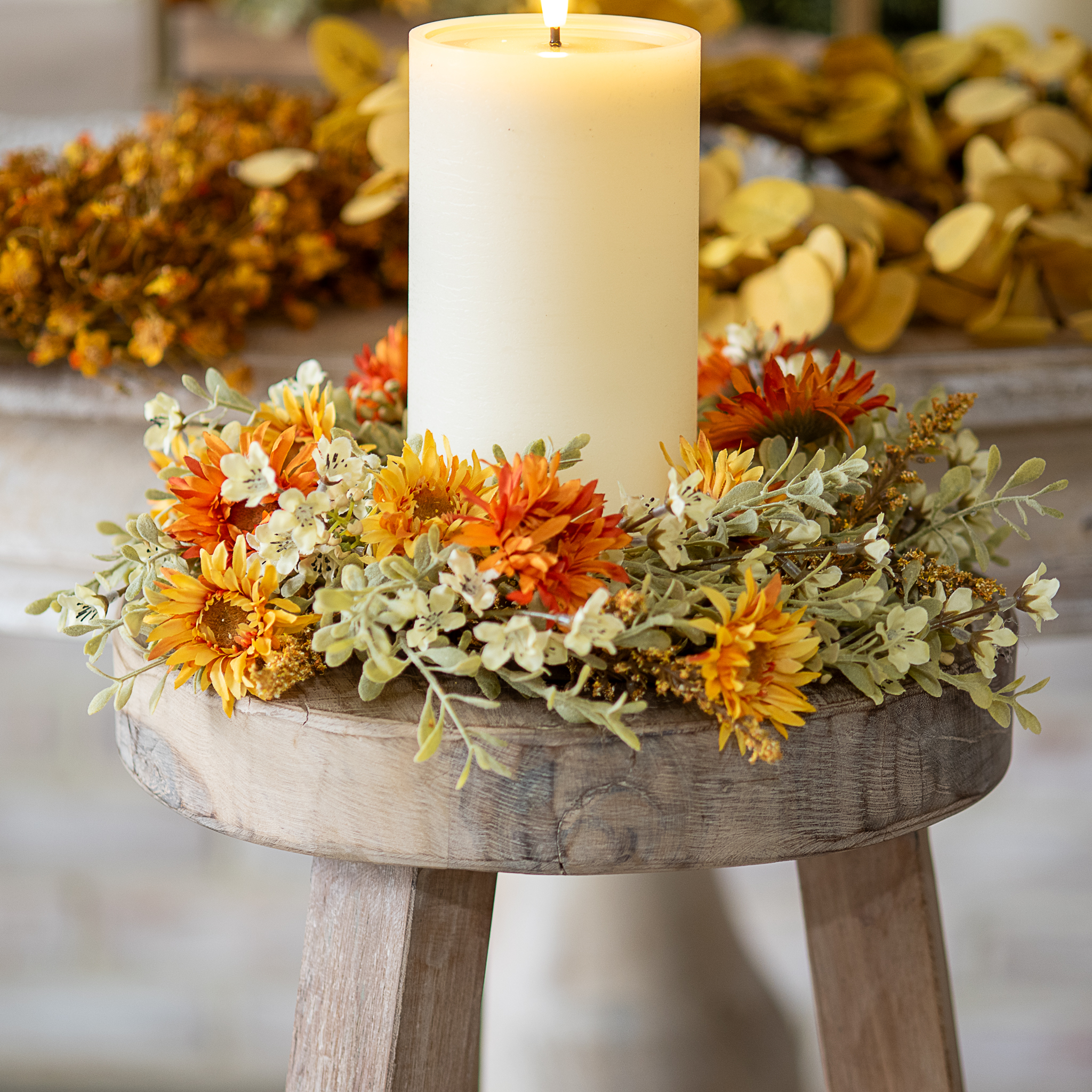 AUTUMN EMBRACE CANDLE RING