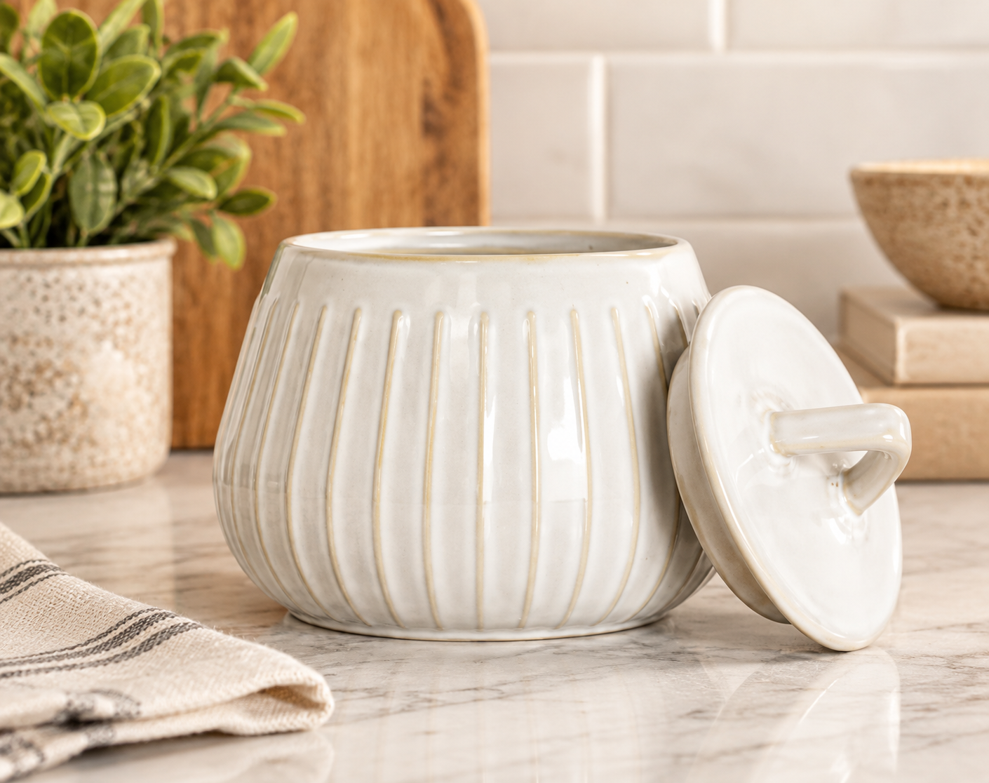 3" STRIPE JAR WITH LID